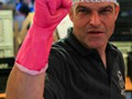 Die Mütze geht ja noch, aber die Handschuhfarbe...